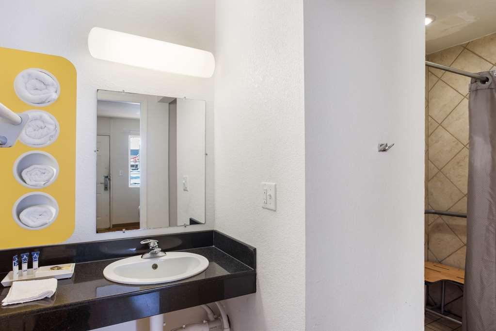 Americas Best Value Inn Bowling Green Exterior foto